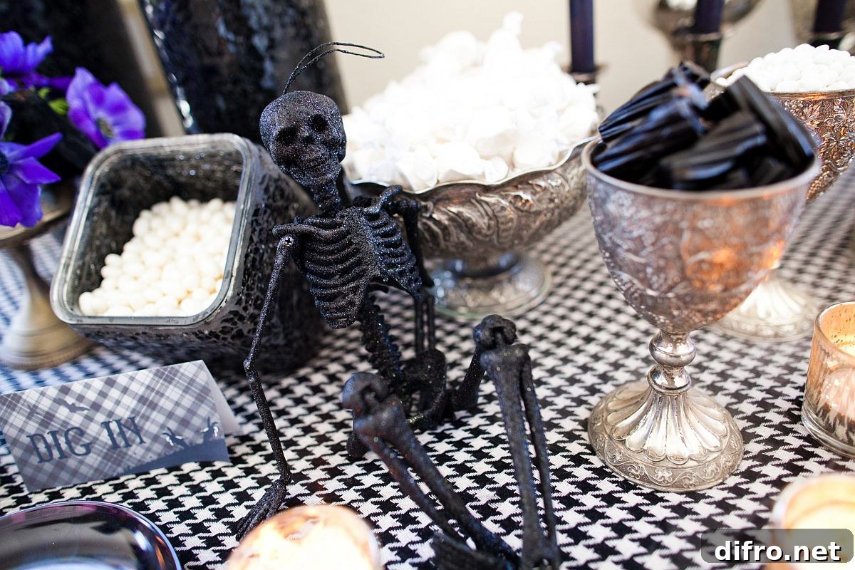 Finding the right decorative pieces for a Halloween party table