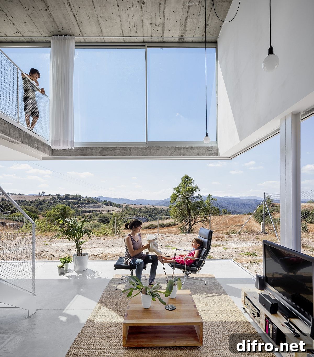 Walls become a blur at this fabulous family home in Catalonia
