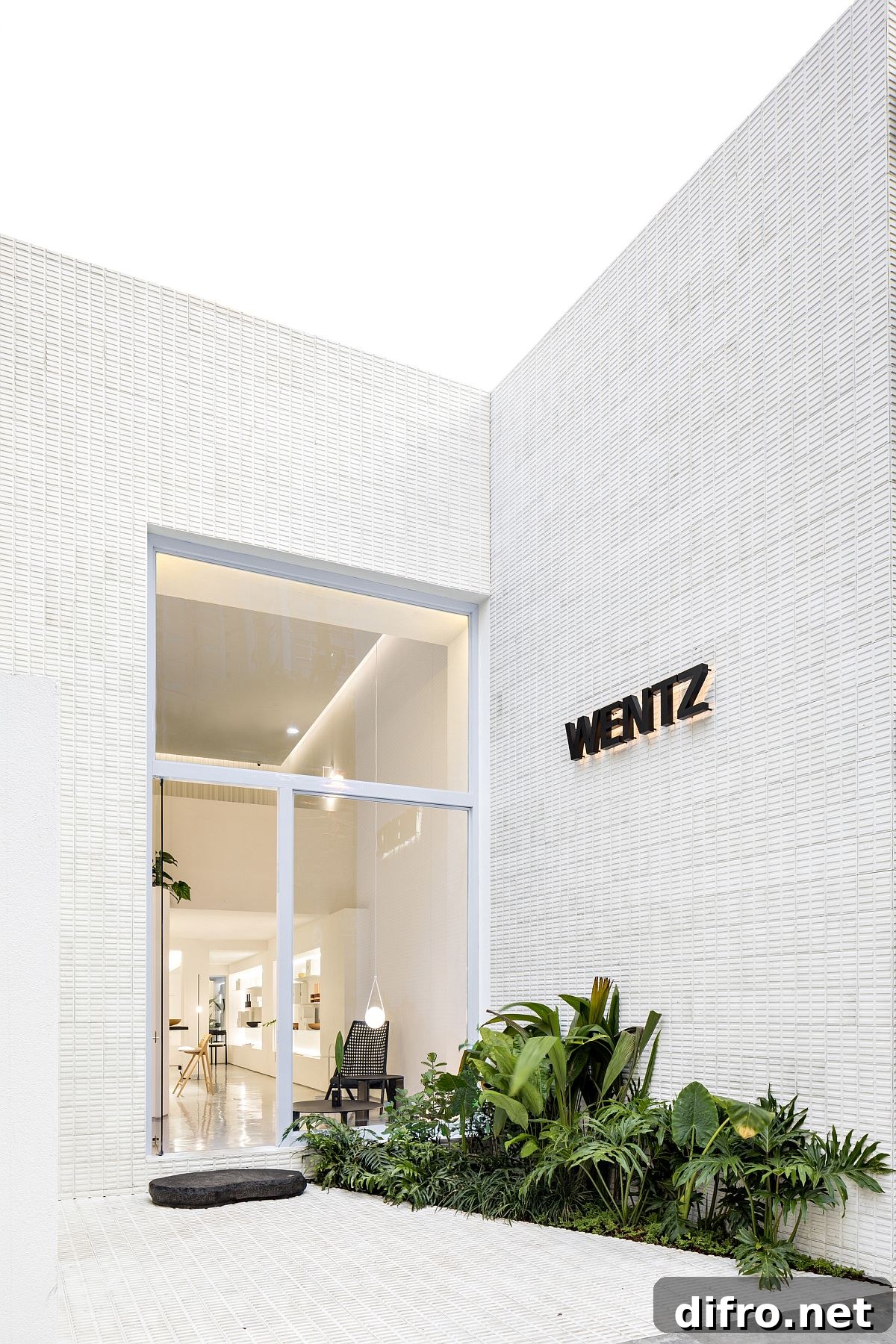 Street facade and entrance of the modern Wentz store in Brazil