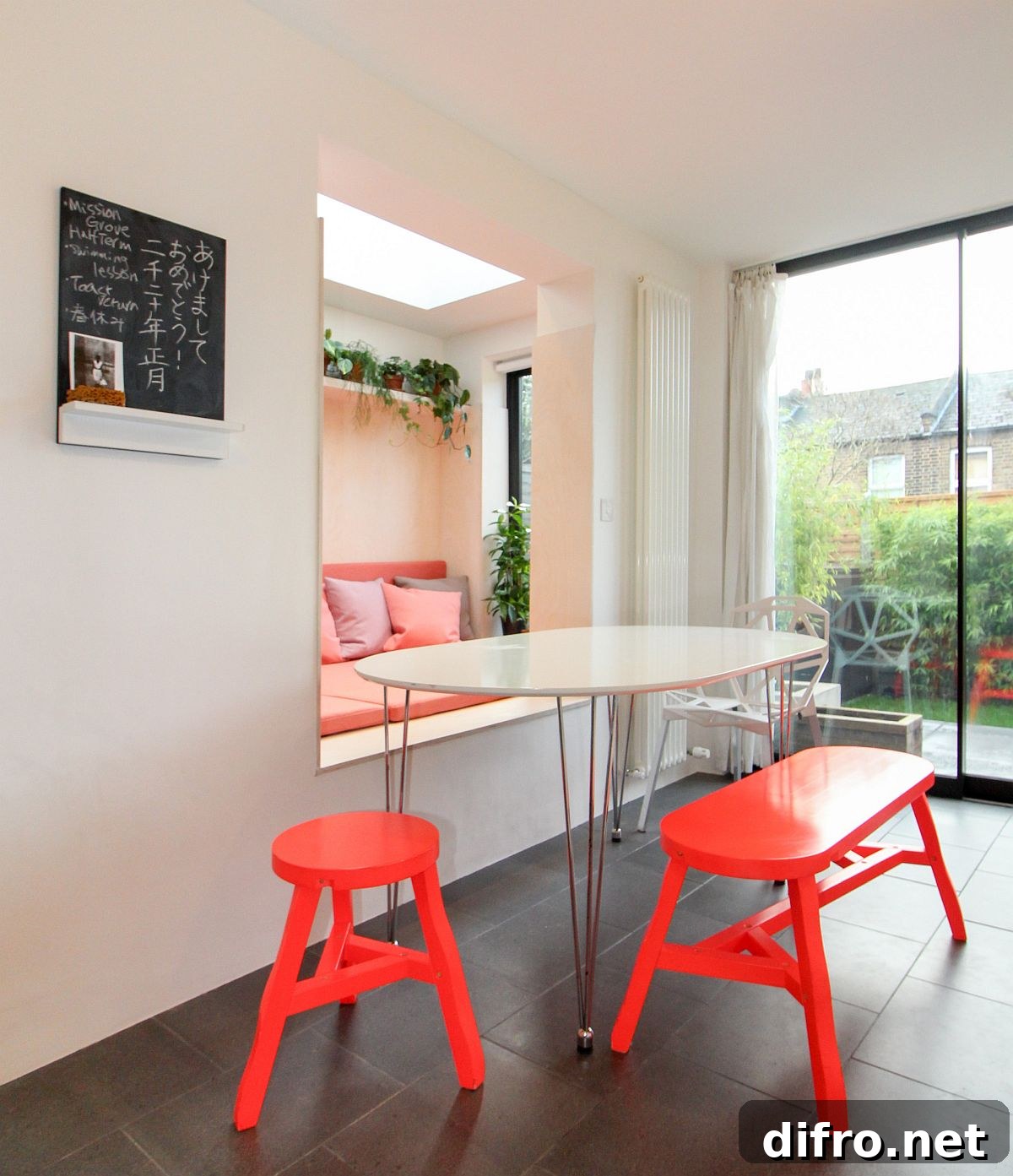 Red-accent modern breakfast nook