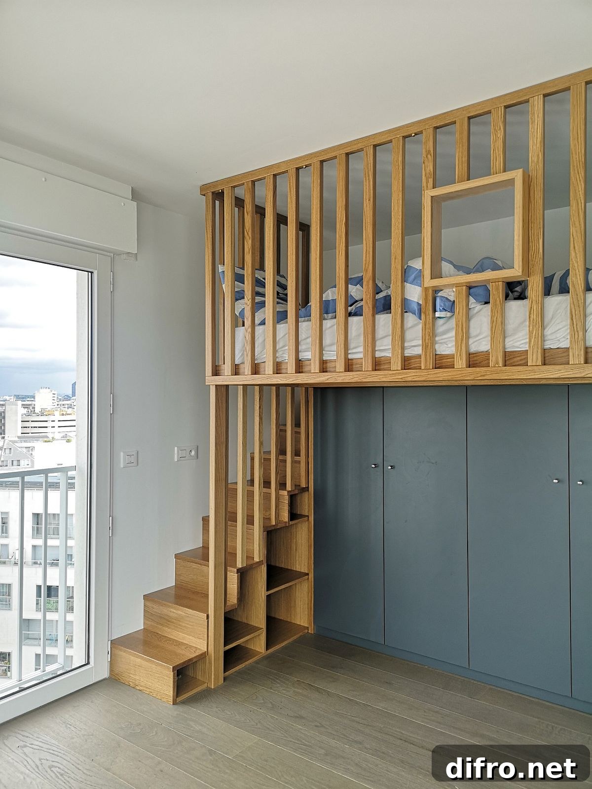 Under-bed storage used efficiently