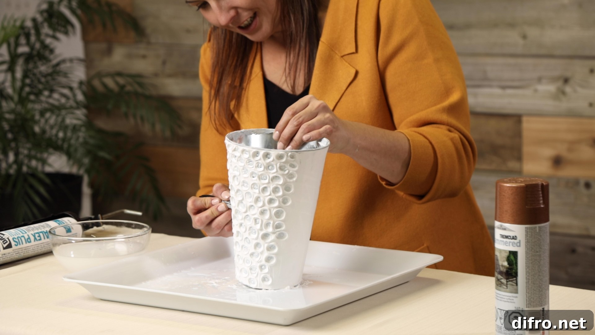 continue the circular pattern over entire bucket