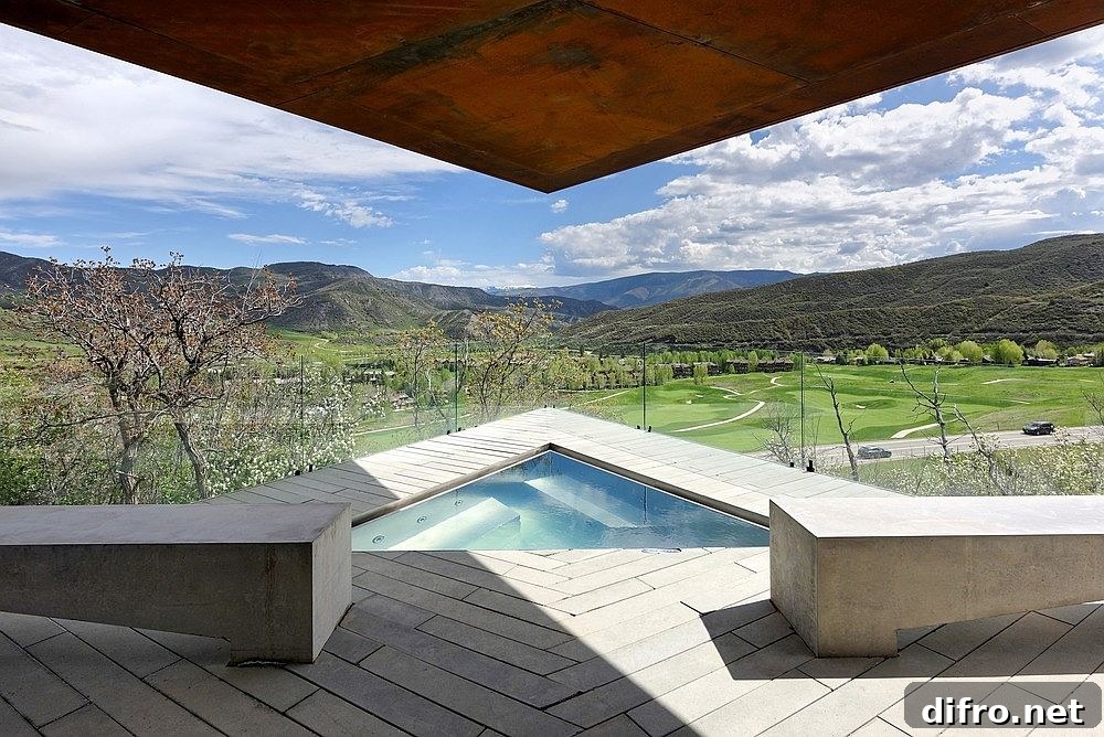 Spectacular mountain views from the modern deck