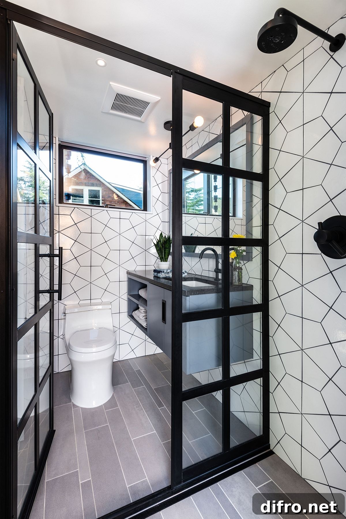 Modern bathroom in black and white with geo pattern