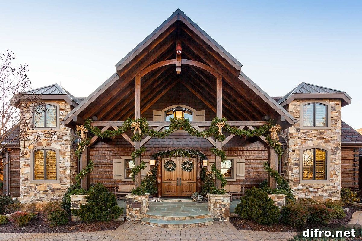 Entryway with red accents