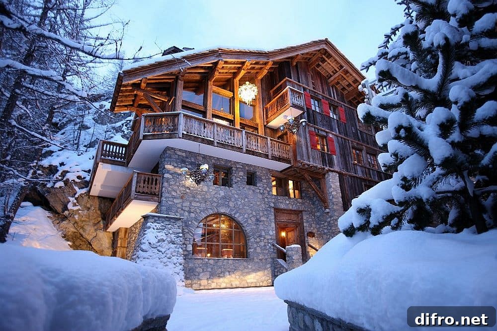 Exterior view of Chalet Le Rocher in the French Alps