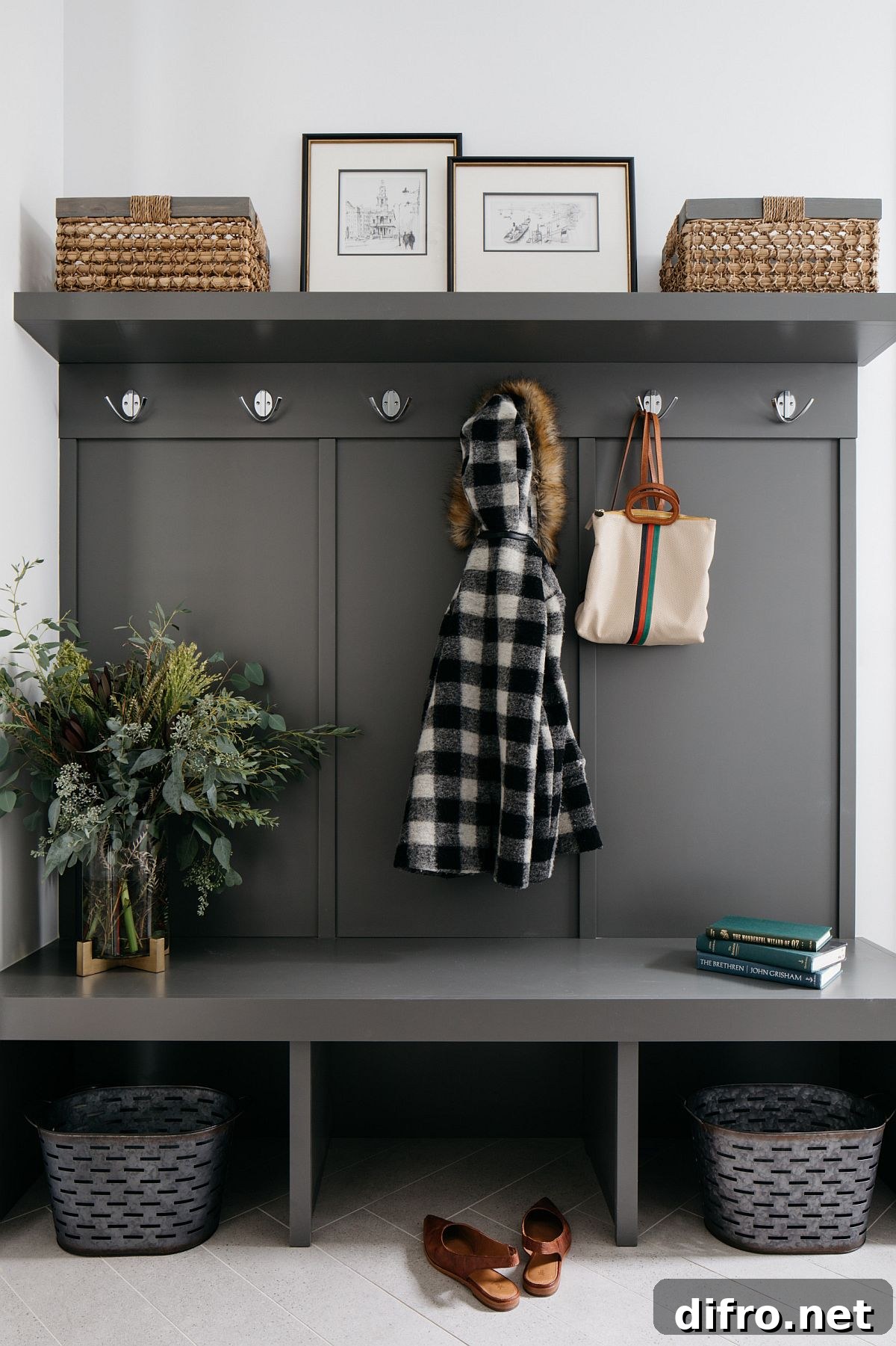 Entry with dark gray custom storage