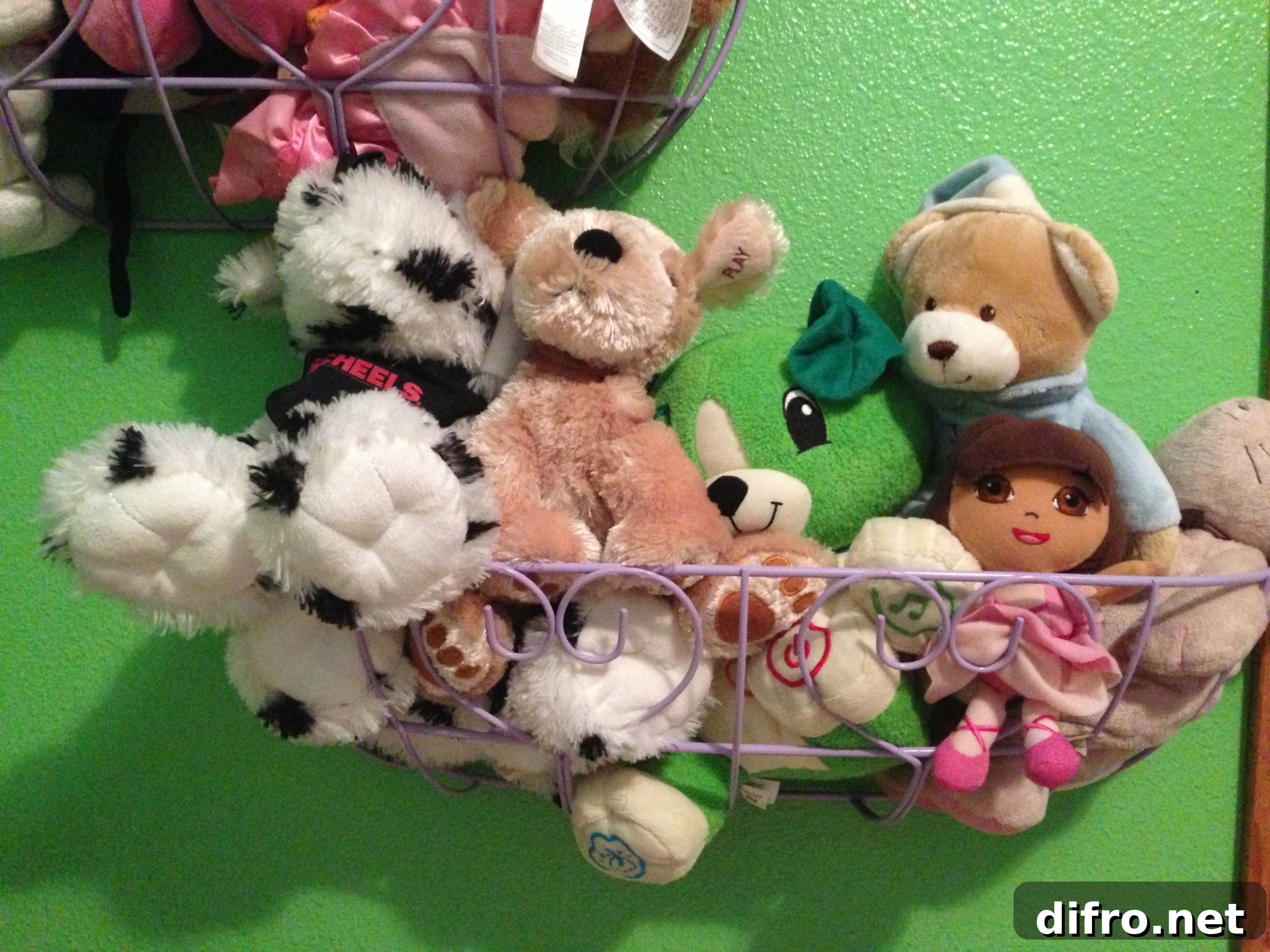 Super cool stuffed animal planter