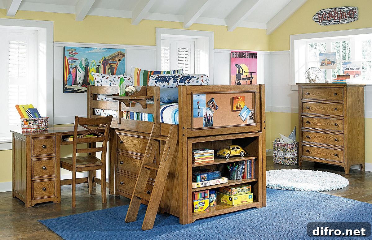 Wooden decor with open and closed storage