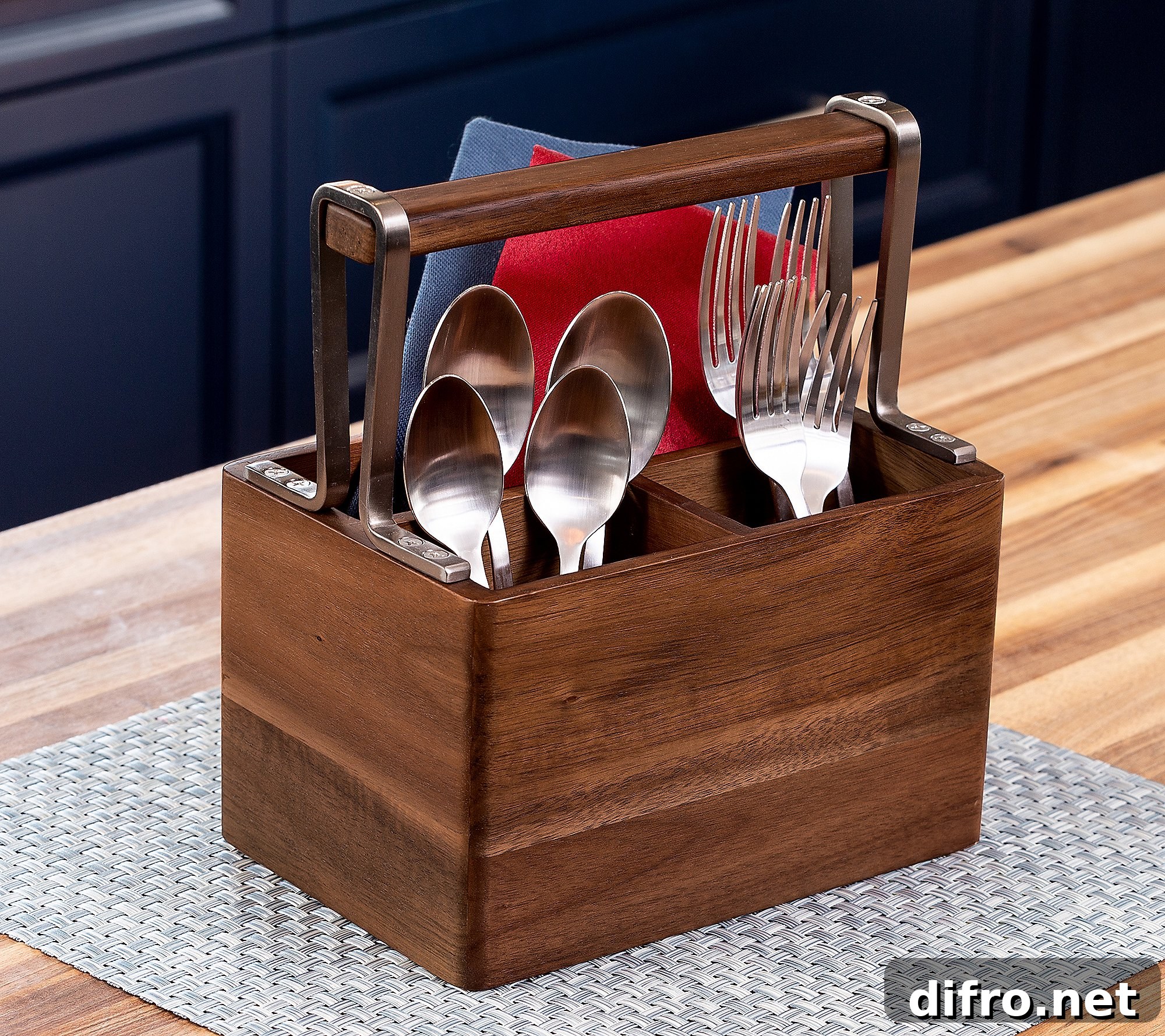 Spoon and fork inside a wood storage with handle