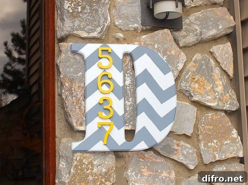 monogram letter d with numbers on side of house