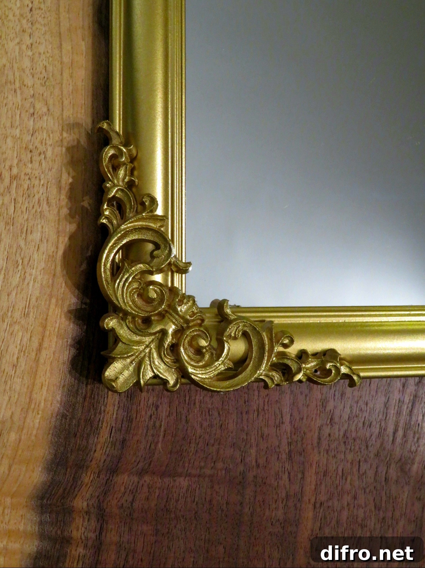 DIY Vintage Mirror Project