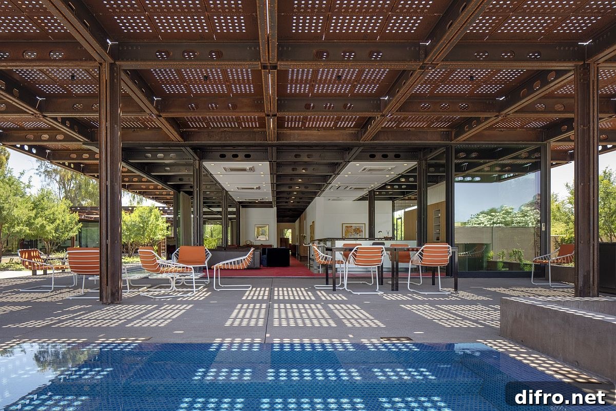 Corten steel structure combines shade with adaptable design at the open courtyard house