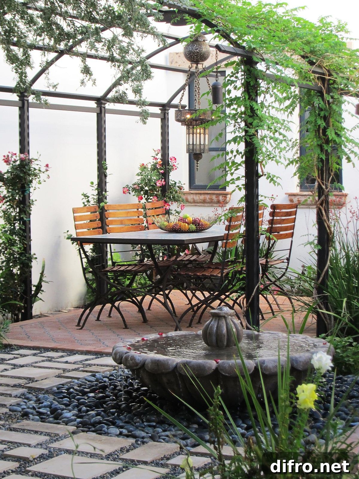 Slim pergola with creepers to create shade