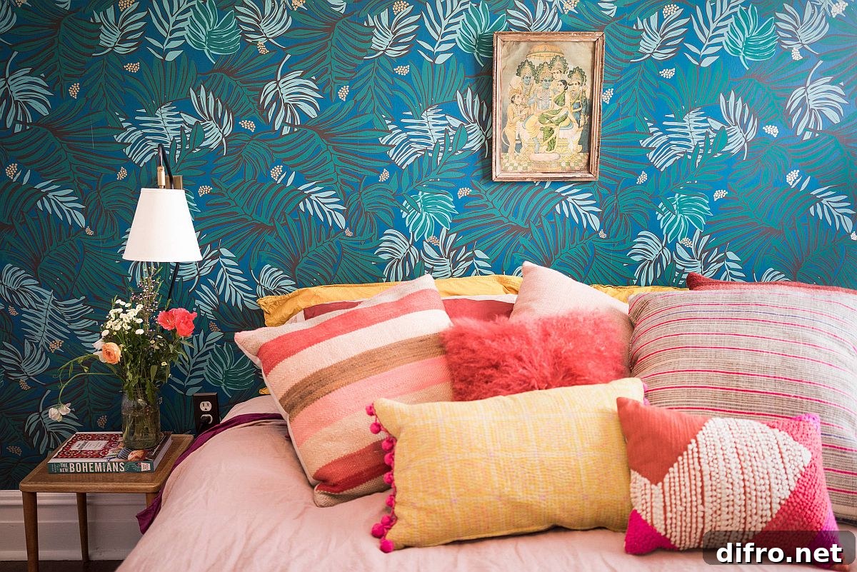 Brilliant modern eclectic bedroom with floral prints and teal accents