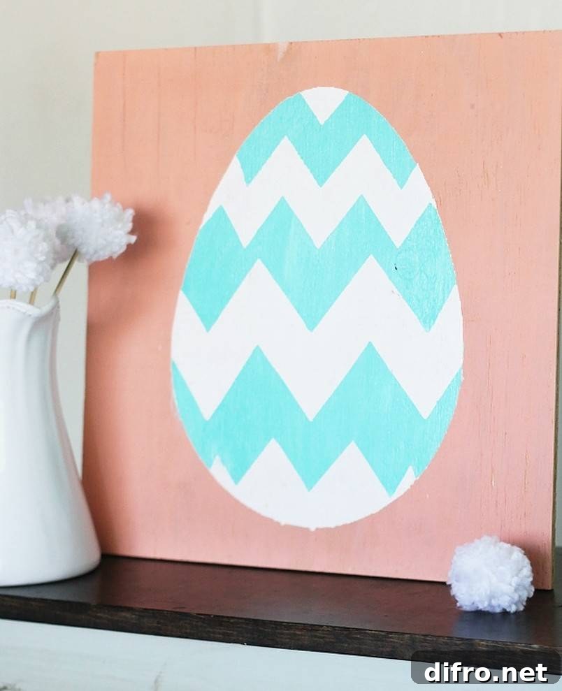 Egg painted on wood.v1