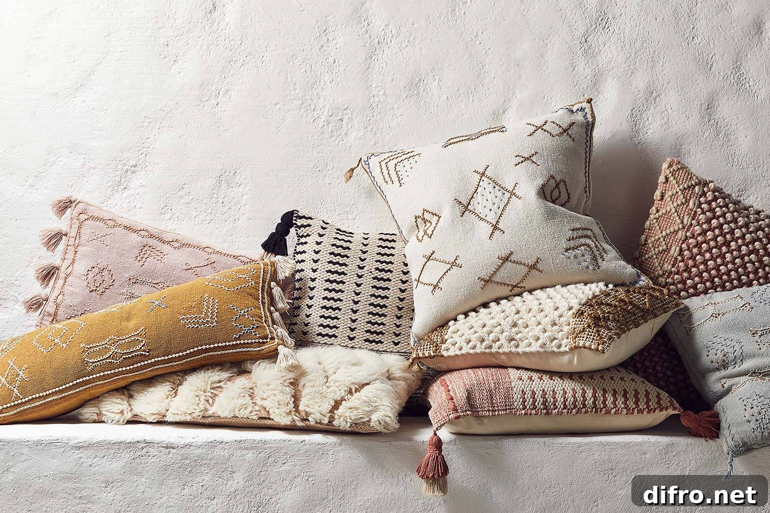 Throw Pillows Anthropologie Decorative Throws