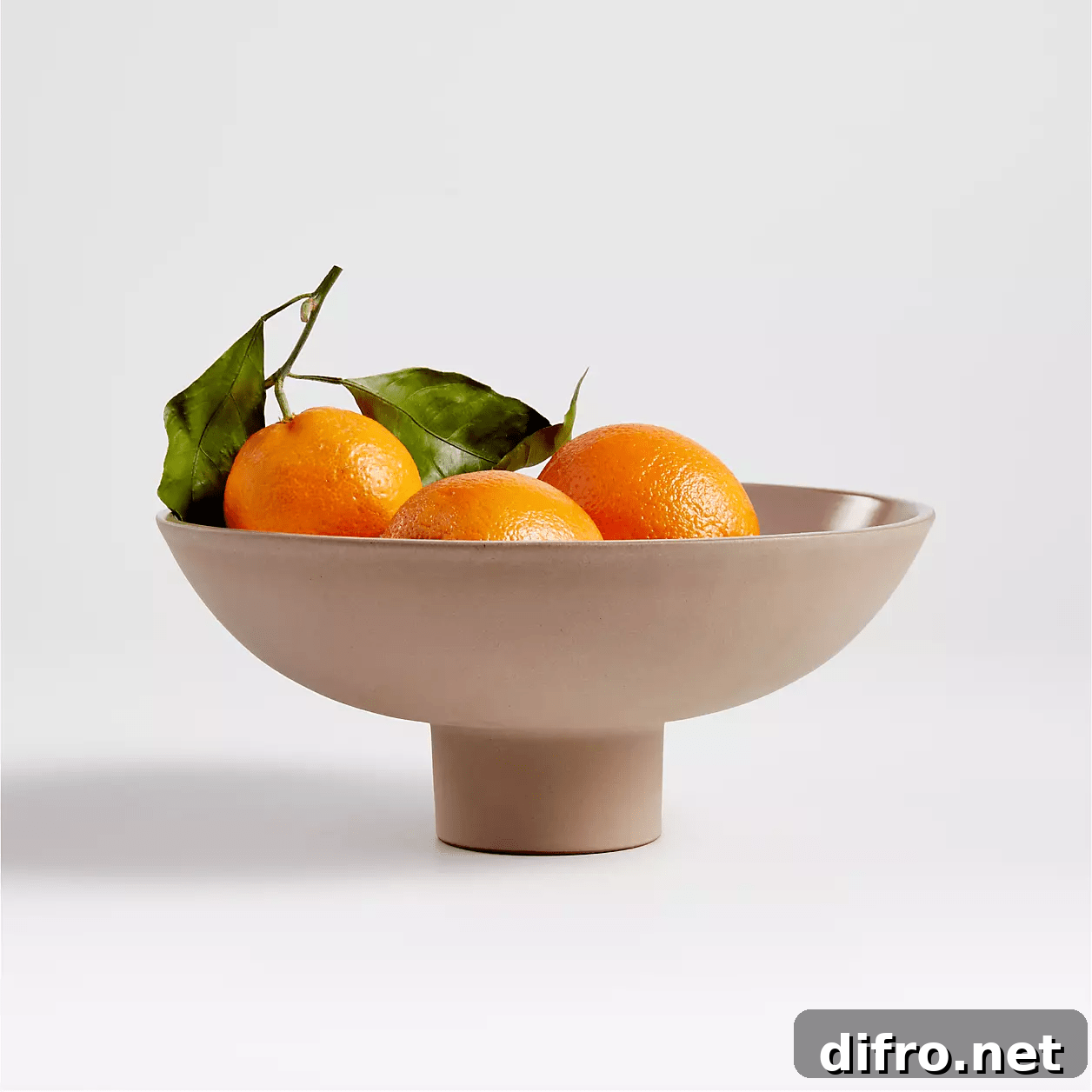 Minimalist footed fruit bowl