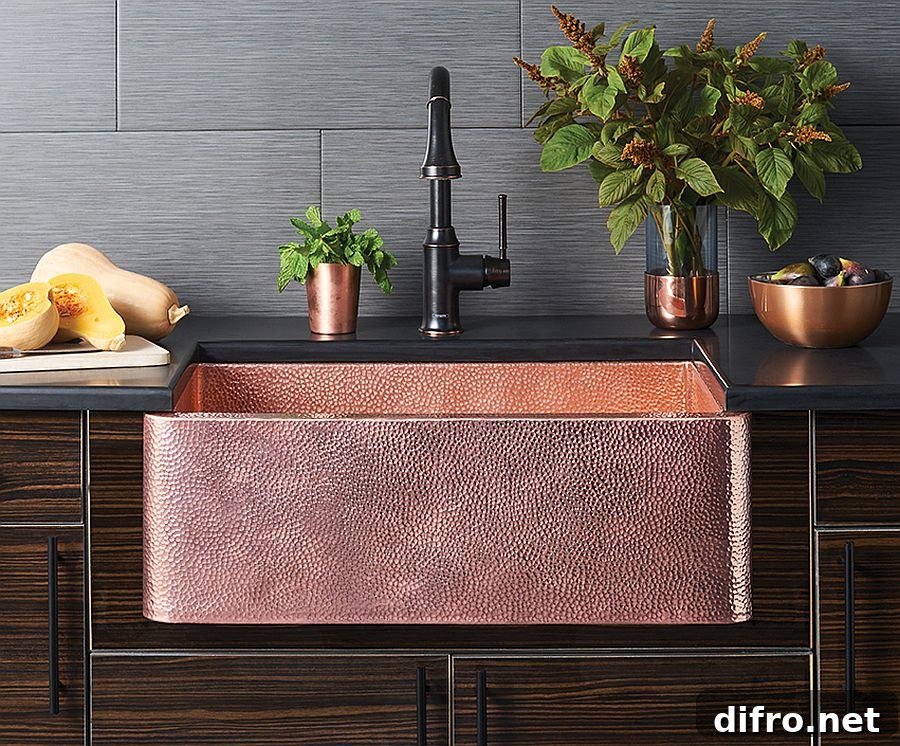 Farmhouse polished copper sink