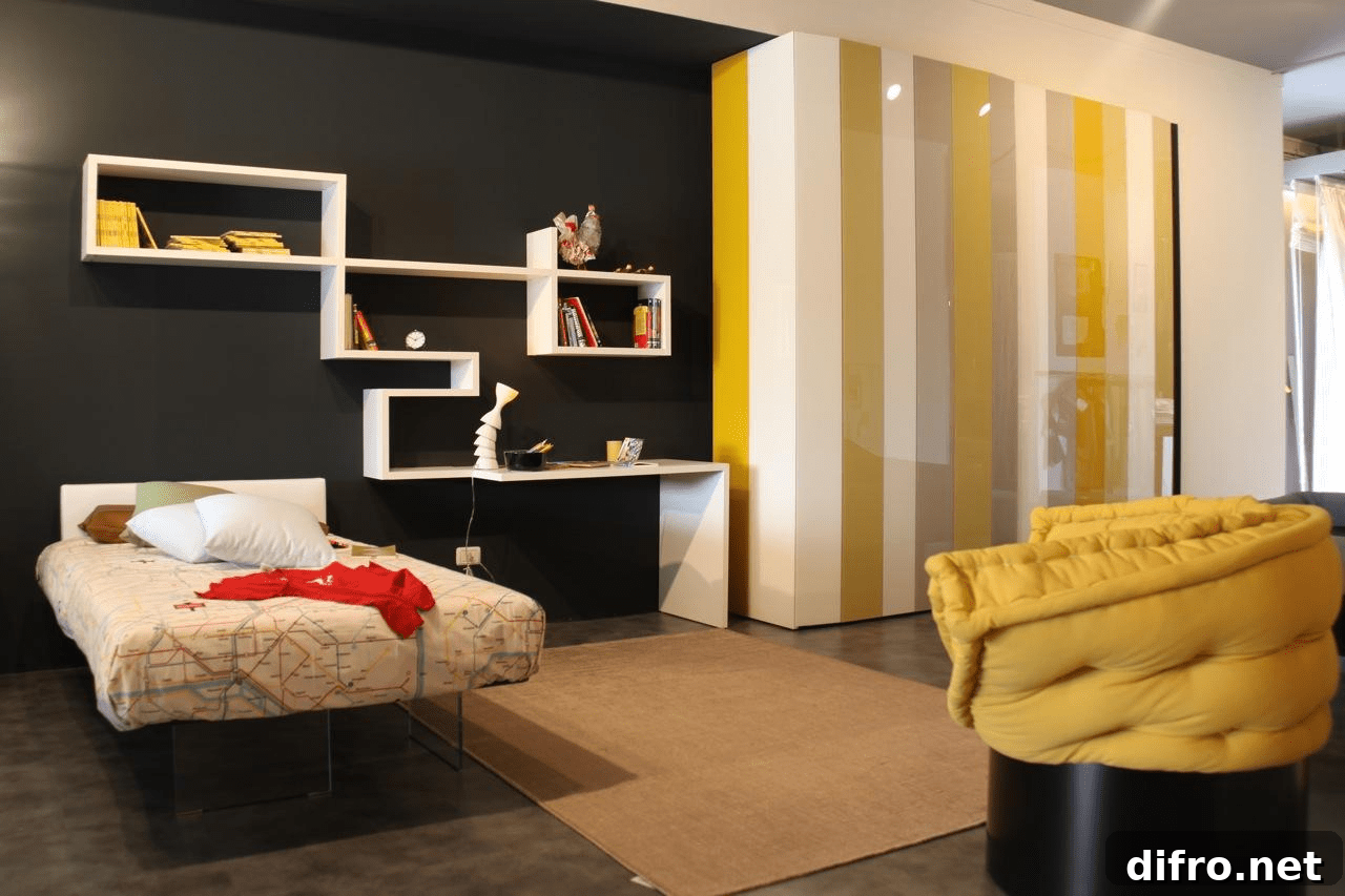 Black and Yellow interior example