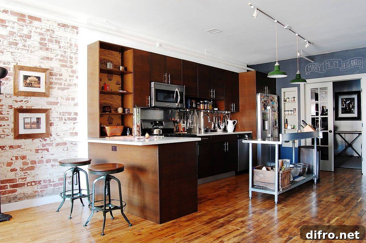 Cart-style kitchen islands work in large and small kitchens