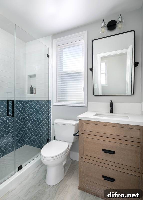mini blinds covering a bathroom window