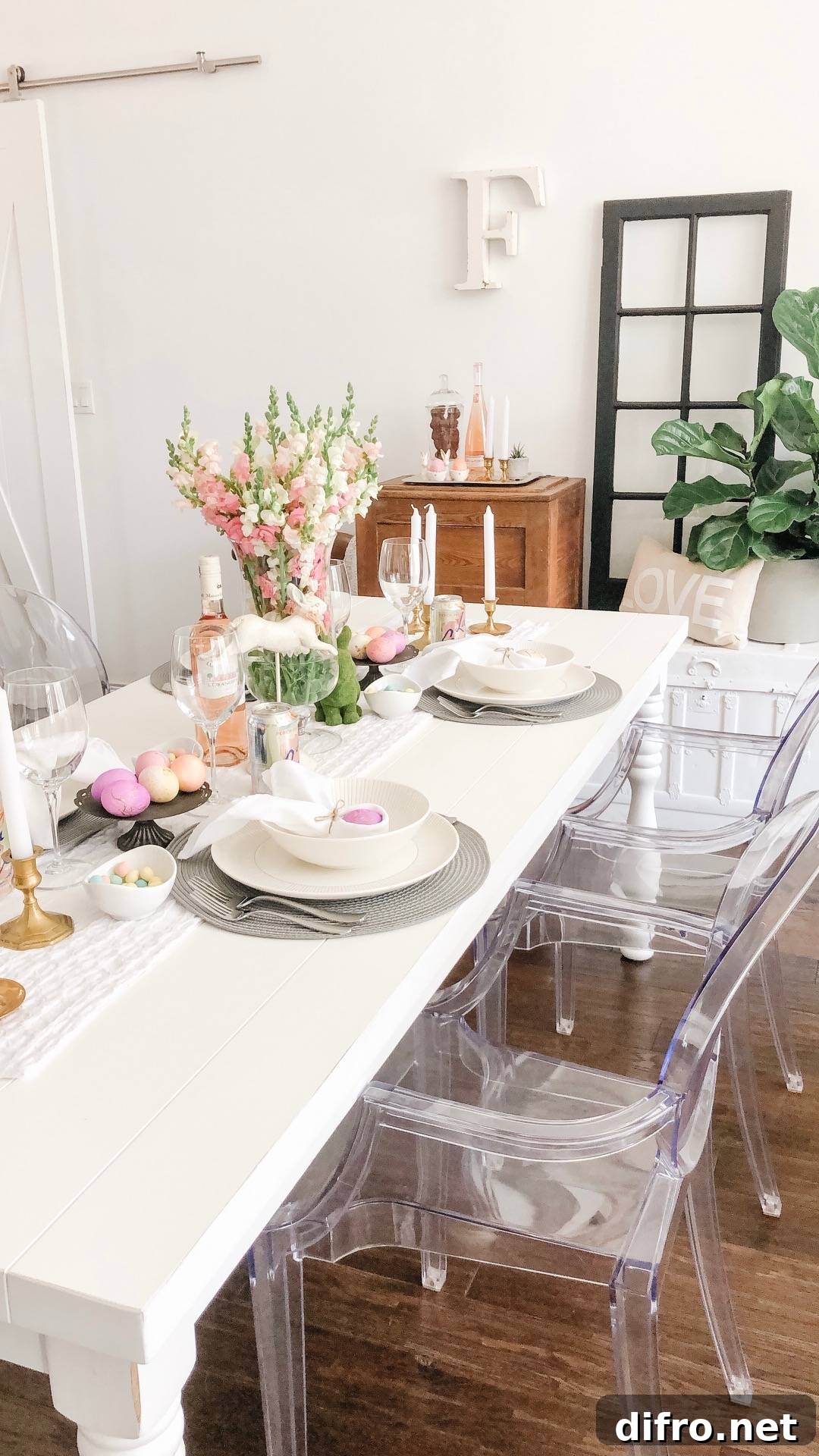 Easter egg table decor