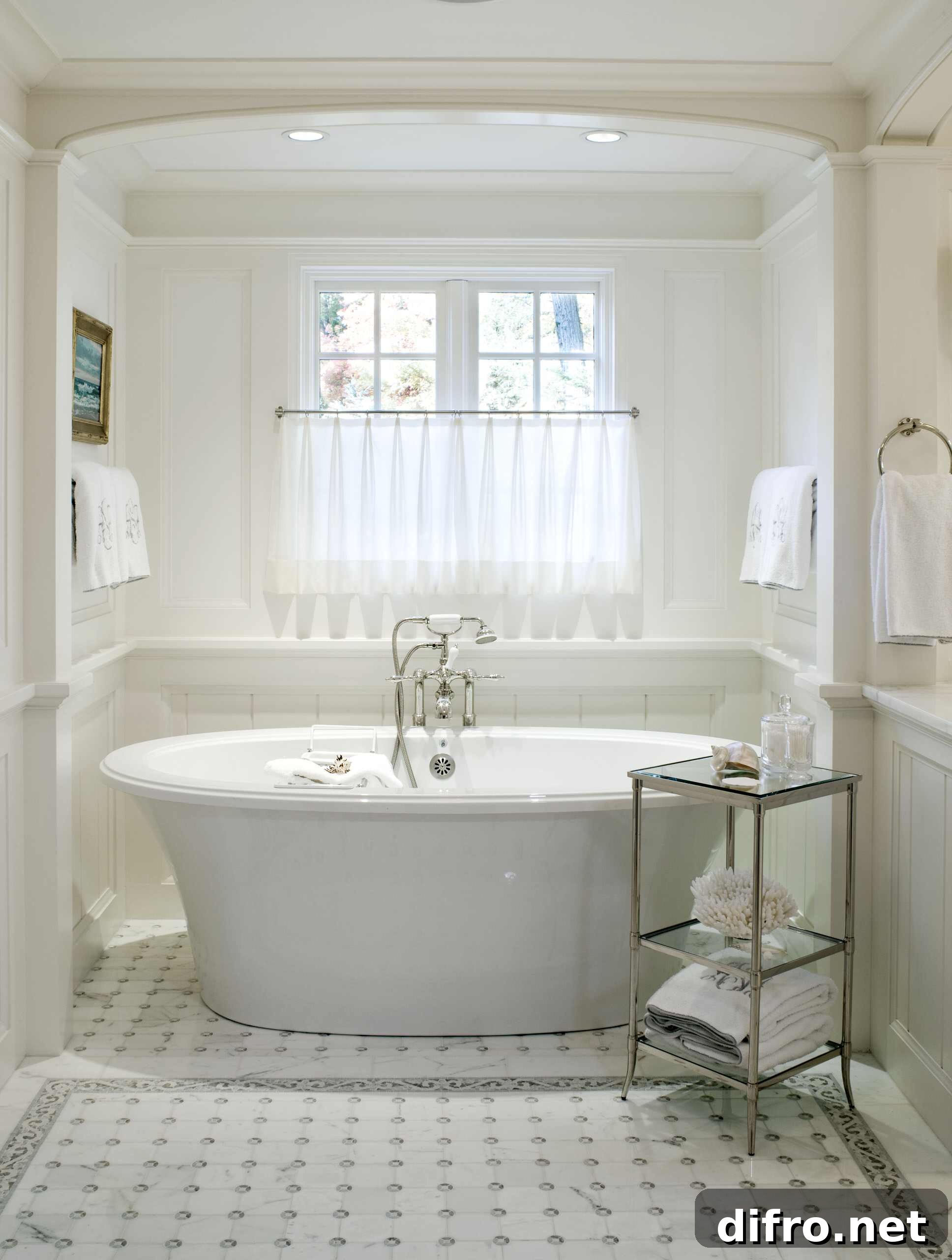 Café-style curtains in a cozy bathroom