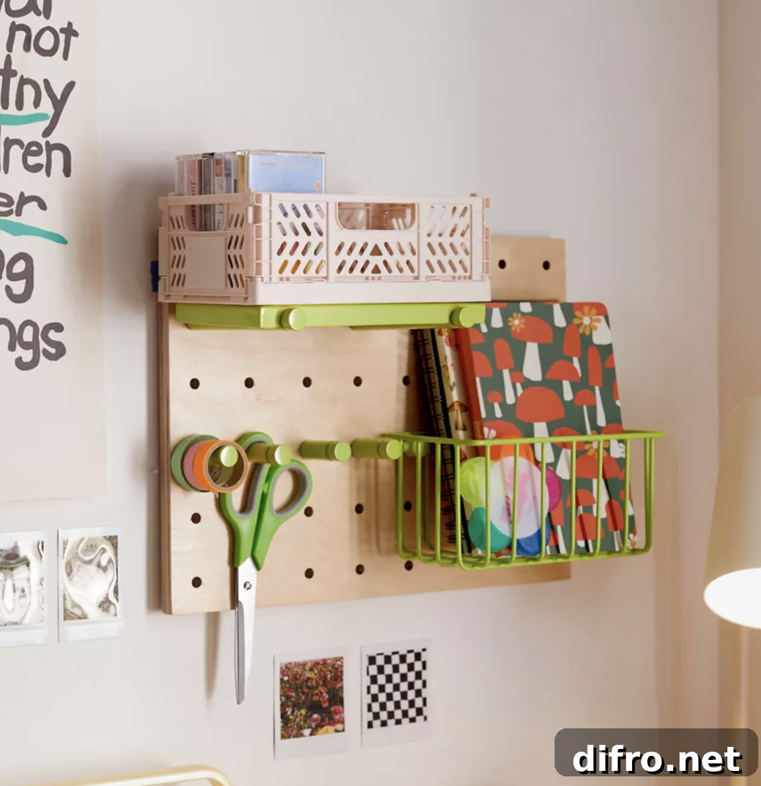 mini peg board