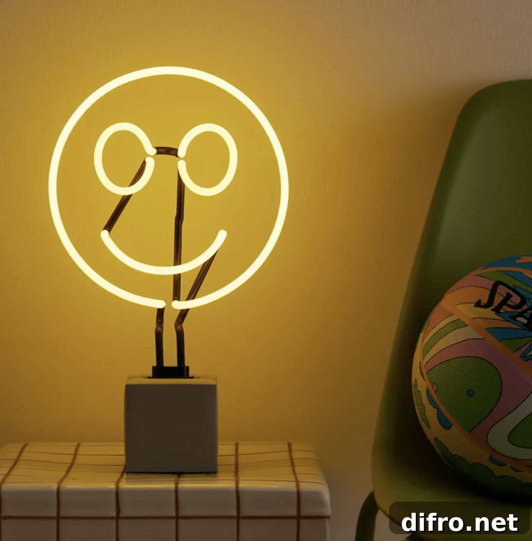 happy face neon lamp