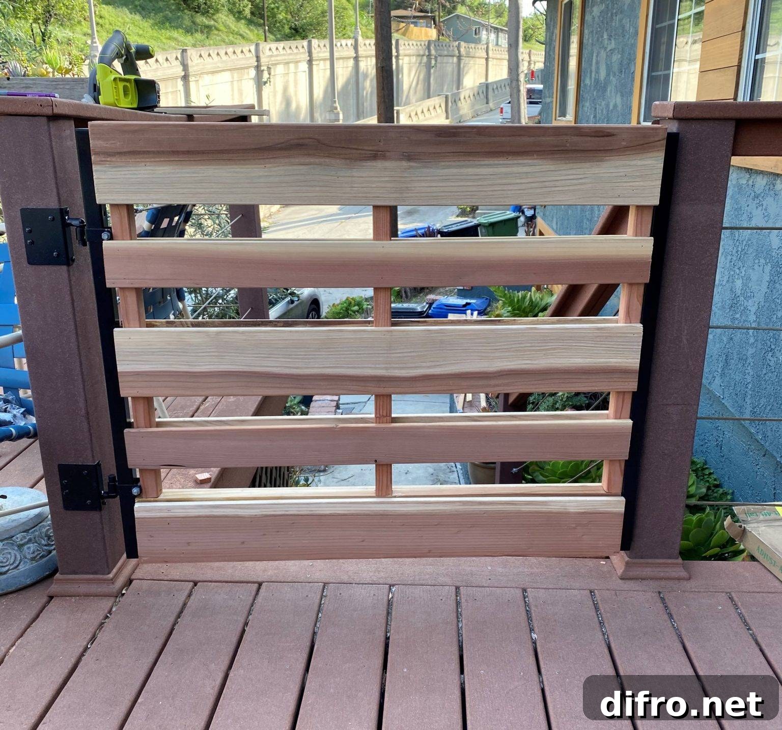 easy DIY deck gate wood