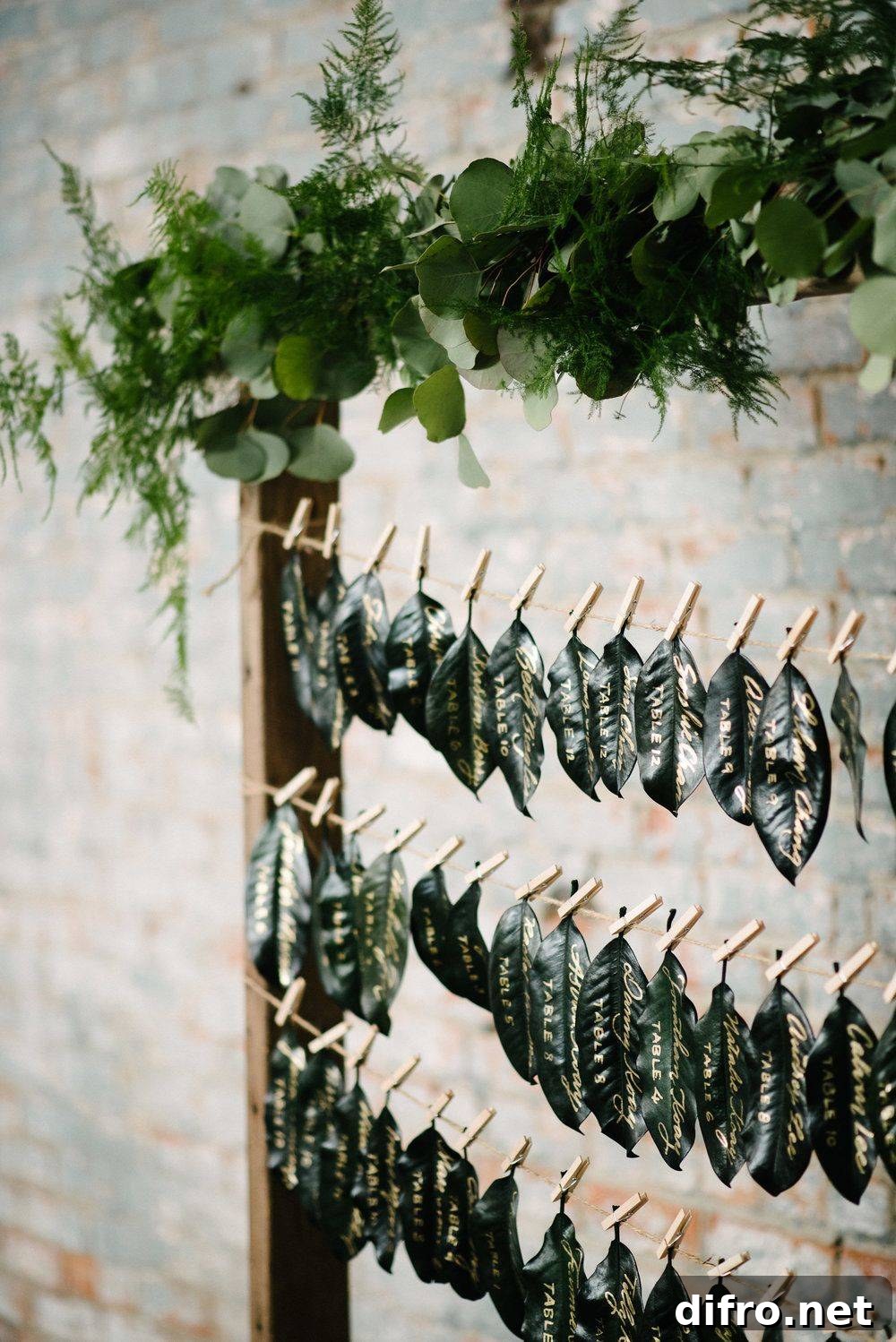 Leaf place cards with gold lettering