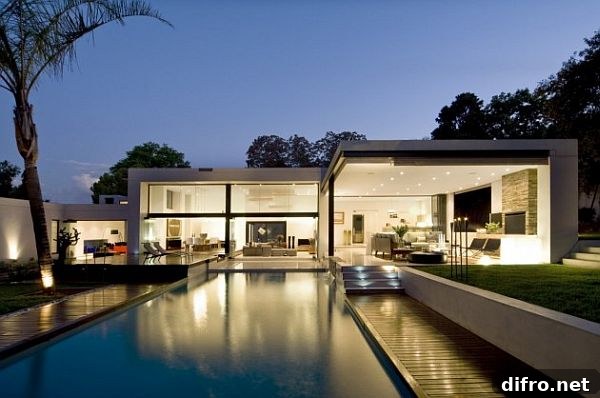 Exterior view of renovated Mosi House showing pool and bridge