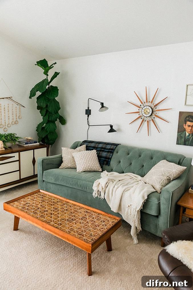 Living room with a balanced selection of multiple patterns