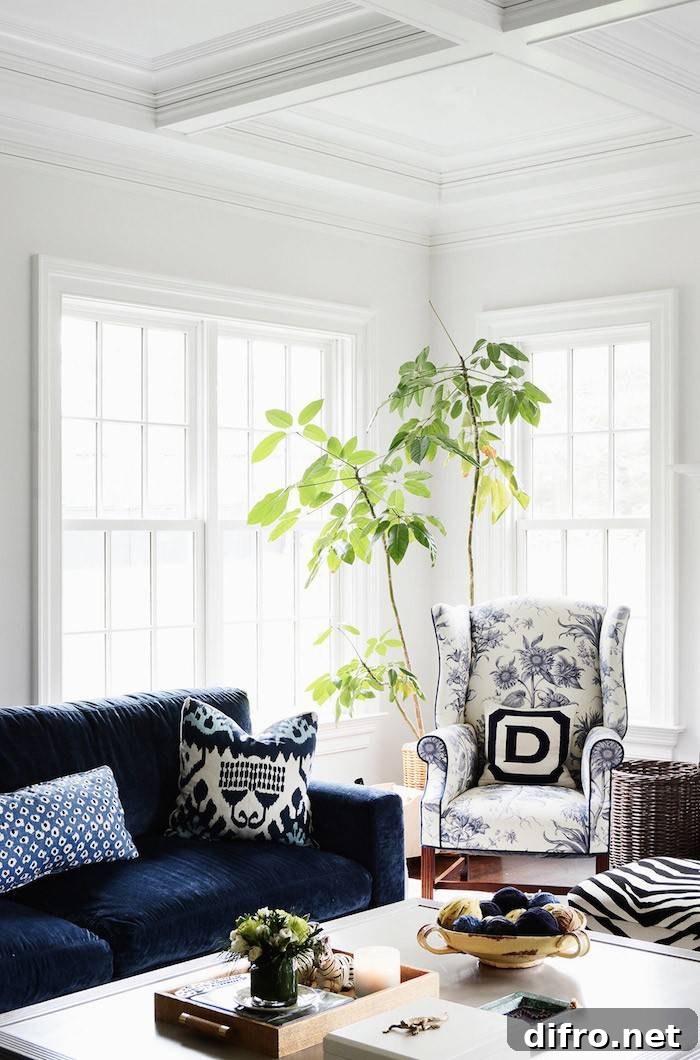 Coastal living space with complementary patterned elements