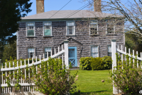 Cape Cod House Aesthetic: Coastal Design and Decor