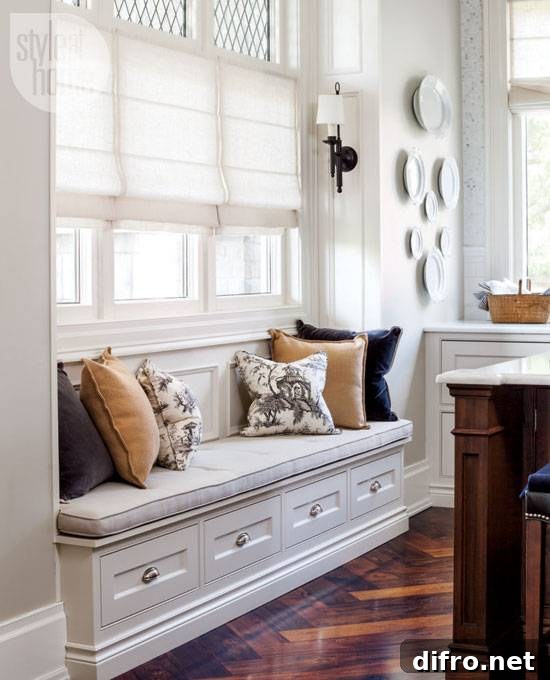 Kitchen nook with decorative plate display.