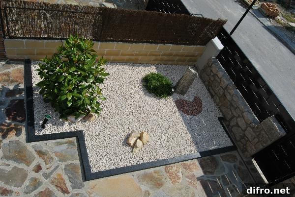 contemporary rock garden