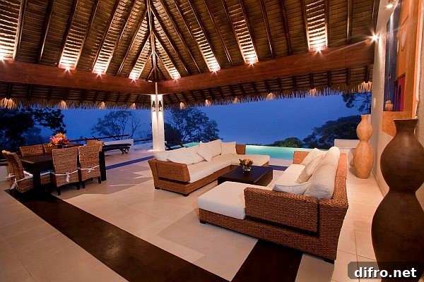 Amazing outdoor patio with ocean views