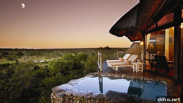 Fancy South Pacific villa