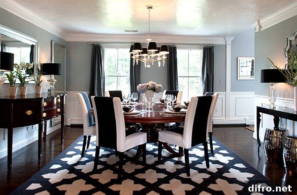 Glamorous Hollywood style dining room