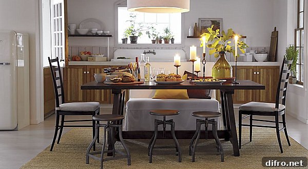 A centerpiece featuring candles