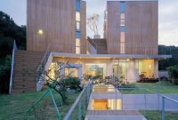 Inside Hye Ro Hun House: Irregular Form by IROJE KHM Architects