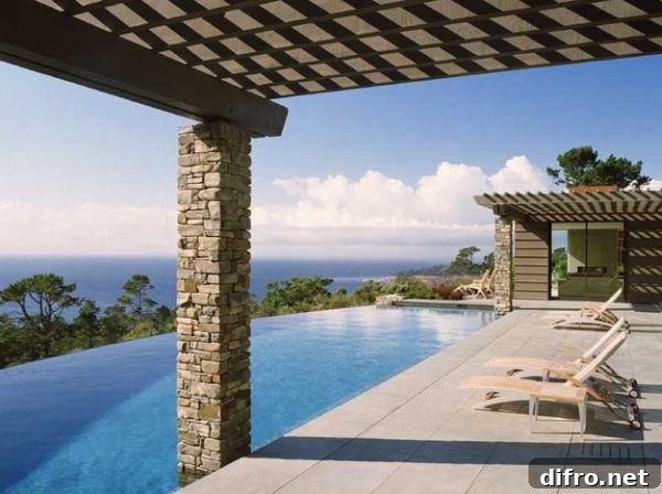Smart pergola design that connects it with the pool house visually