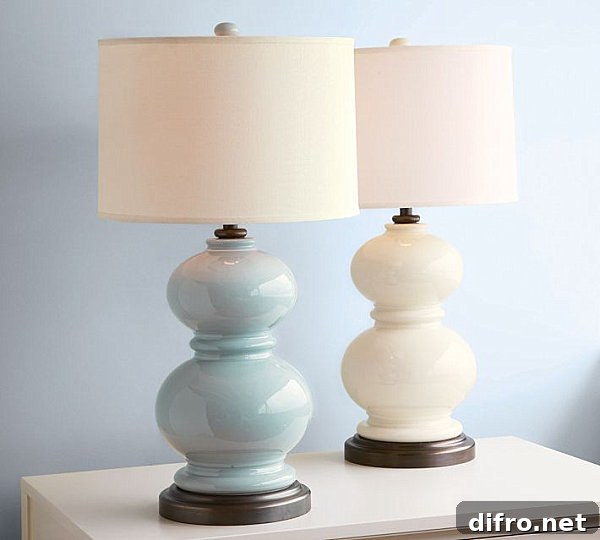 Ceramic table lamp