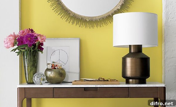 Brass table lamp