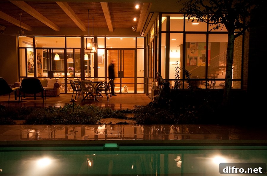 Contemporary Israeli home with pool