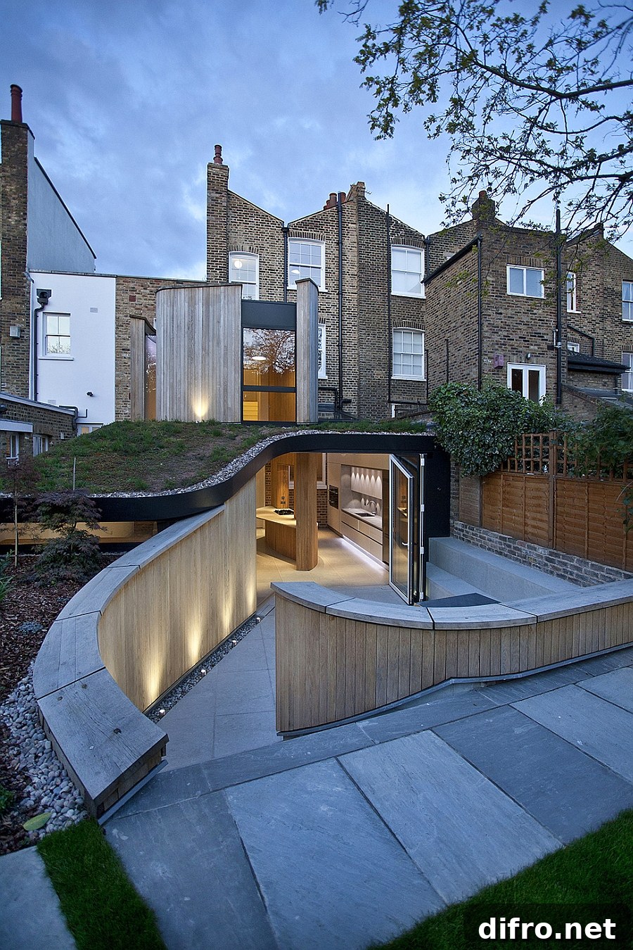 Modern extension to Victorian House in London
