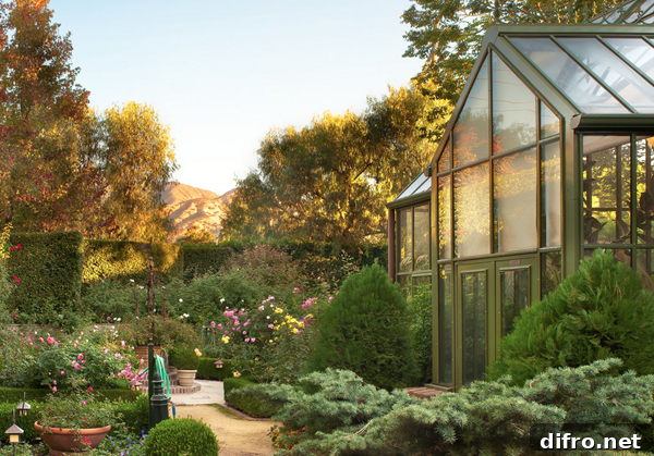 Kipp Residence Green House